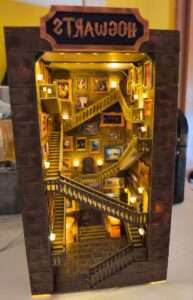 Magic Stairs Book Nook-IPR_X1C-09