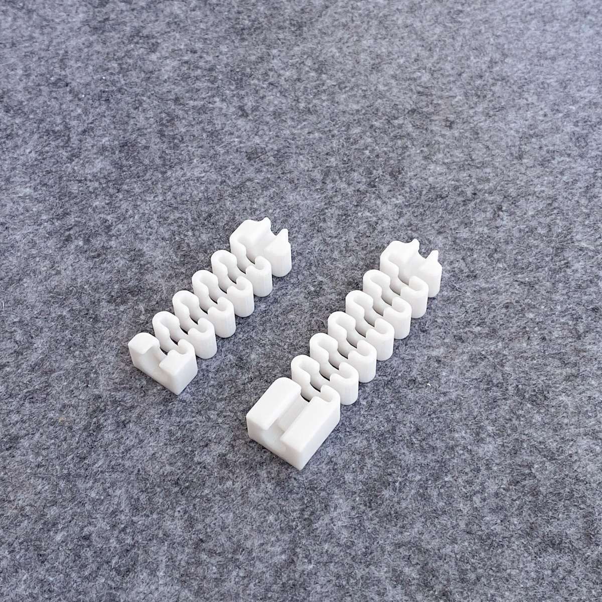 Трубка для кабелю еластична A1